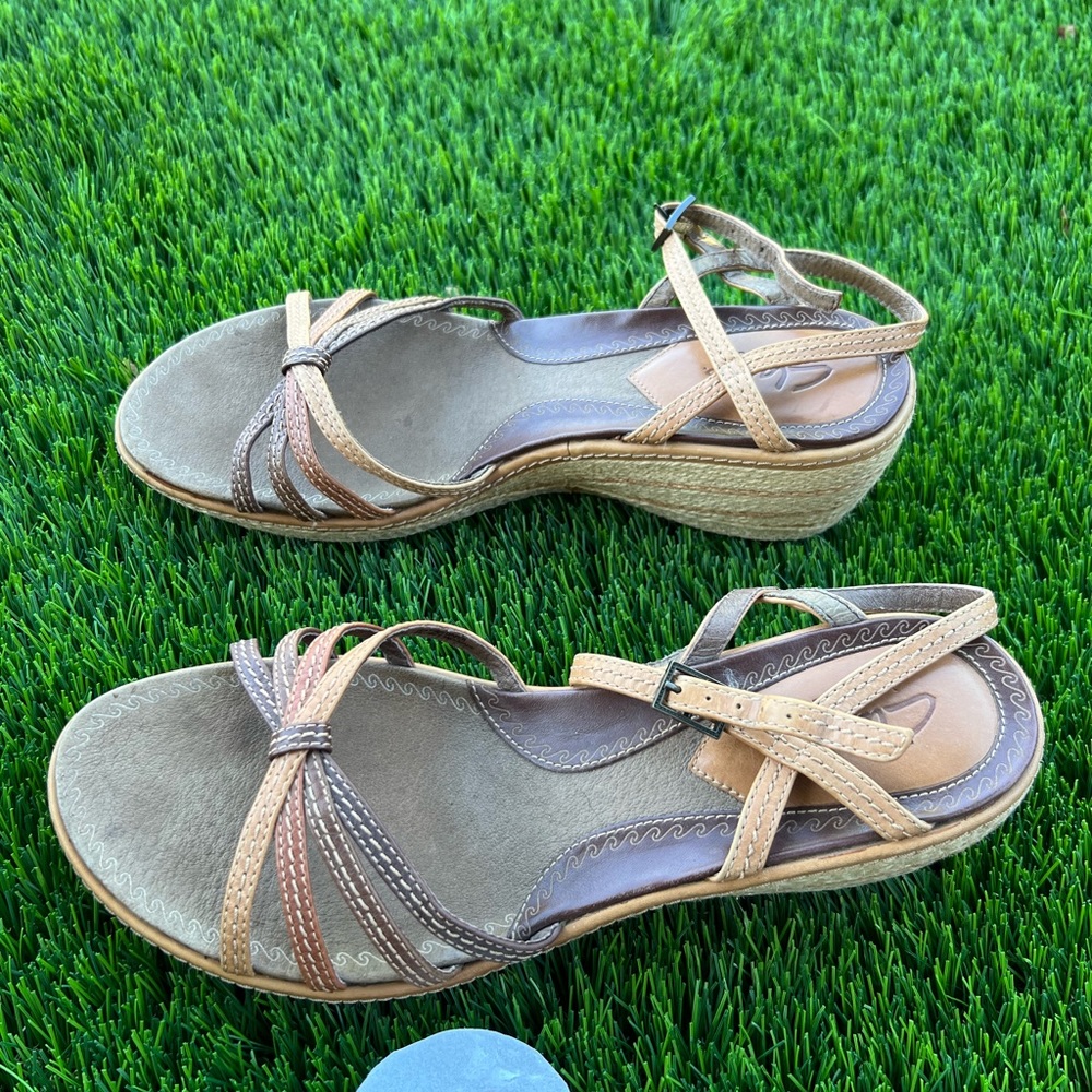 Clarks artisan wedges sandals